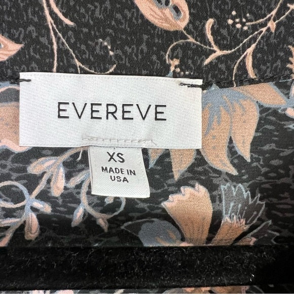 Evereve Top womens XS Floral Print Black Tan V Neck Blouse - Picture 6 of 10